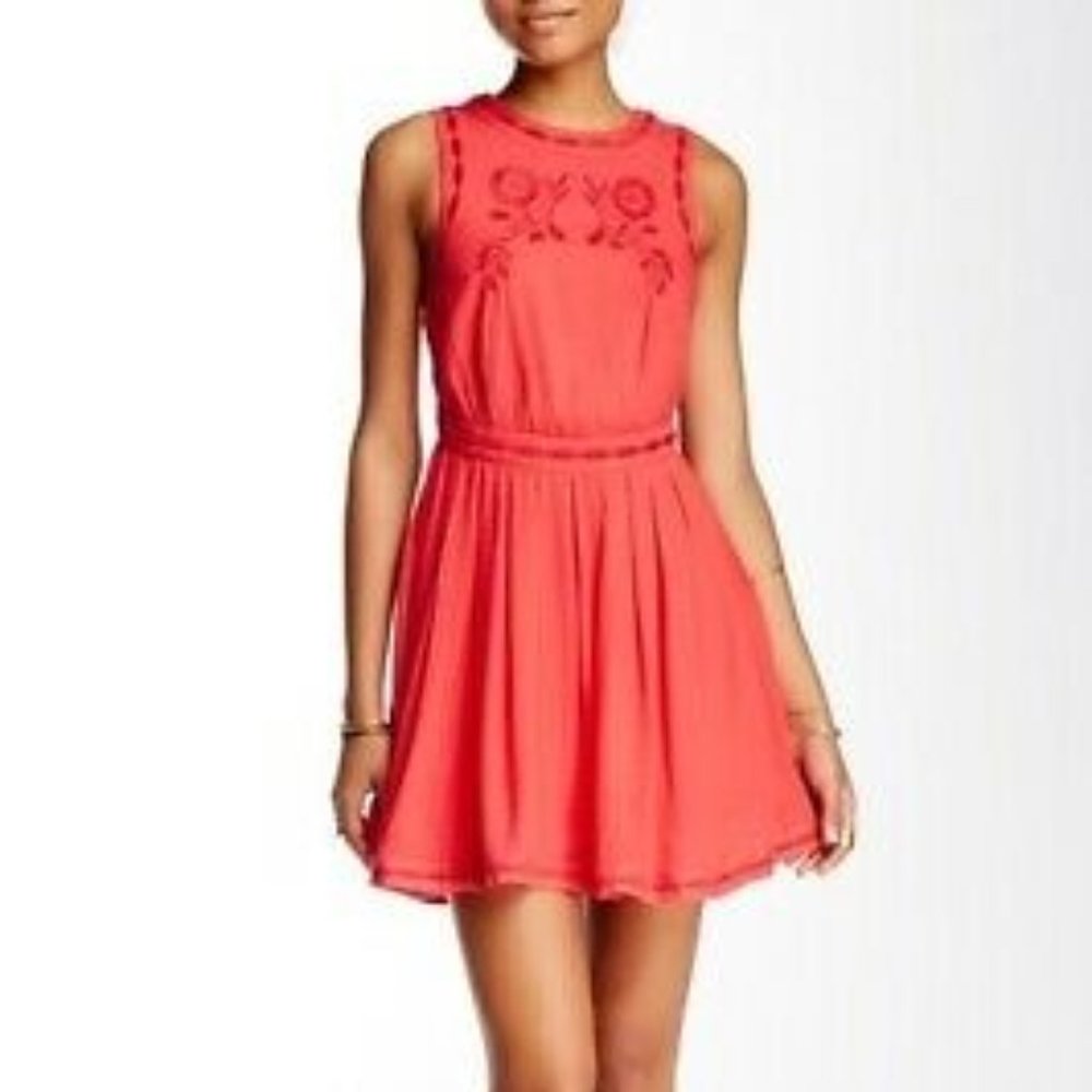 Free People birds of a feather embroidered mini dress size 6 - Picture 3 of 14